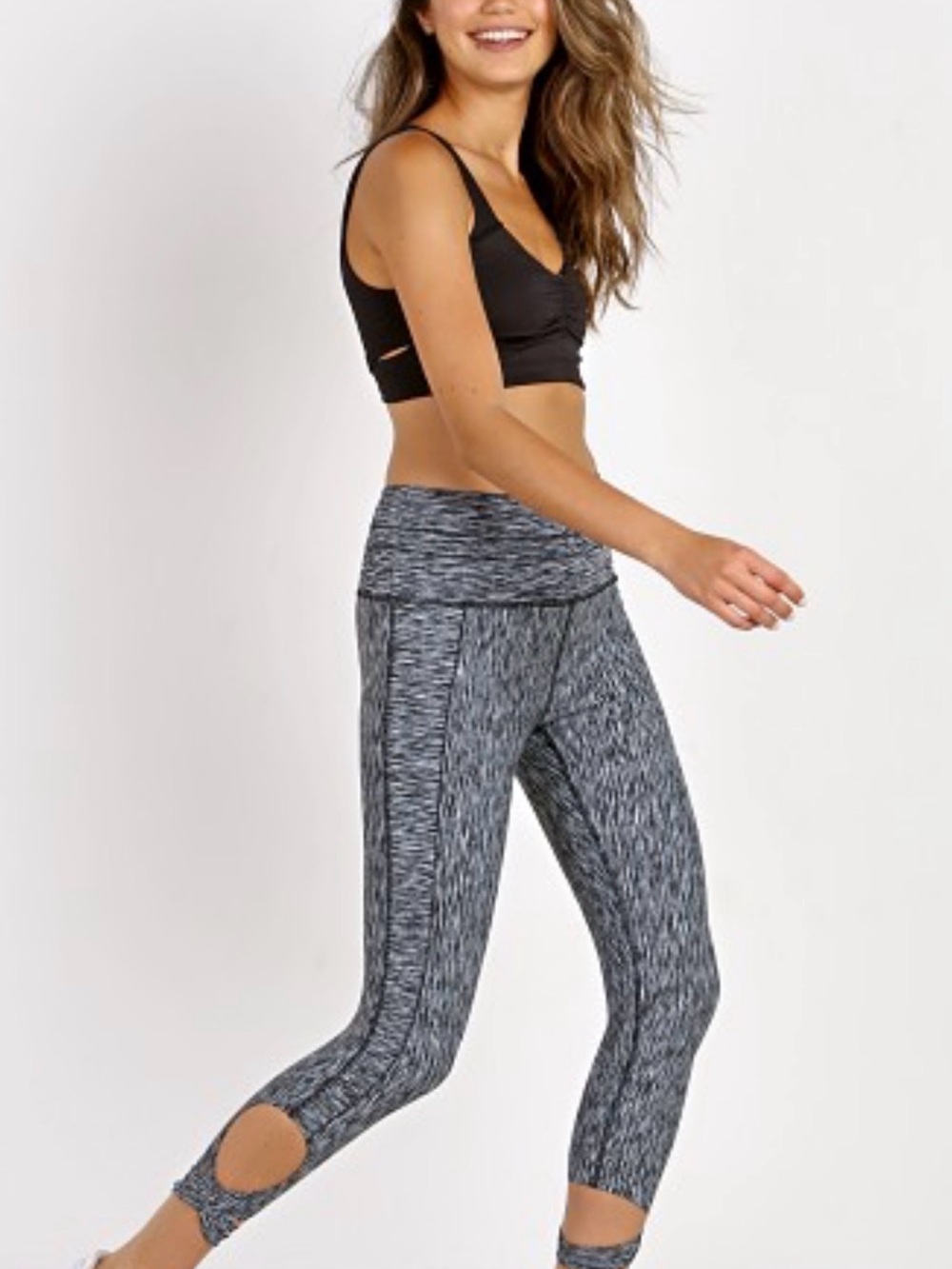 Maaji Grey Marled High-Waist Capri Leggings
